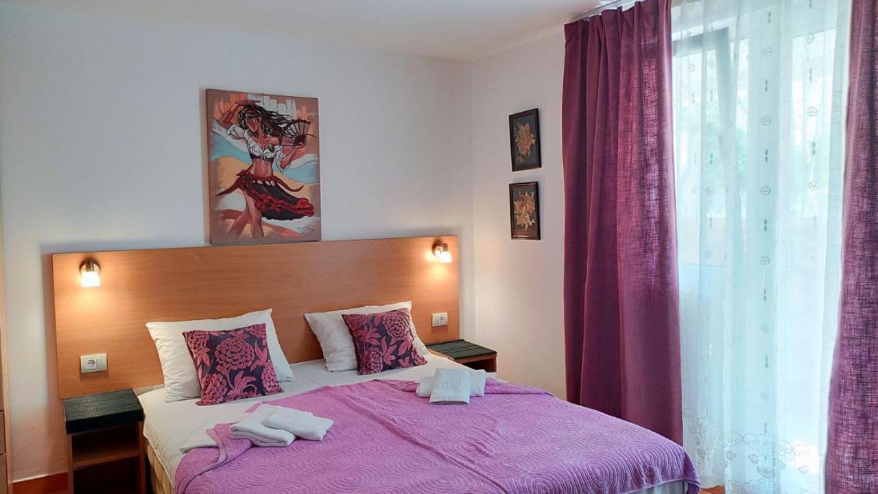 Guesthouse Tri Palme Bečići Kültér fotó