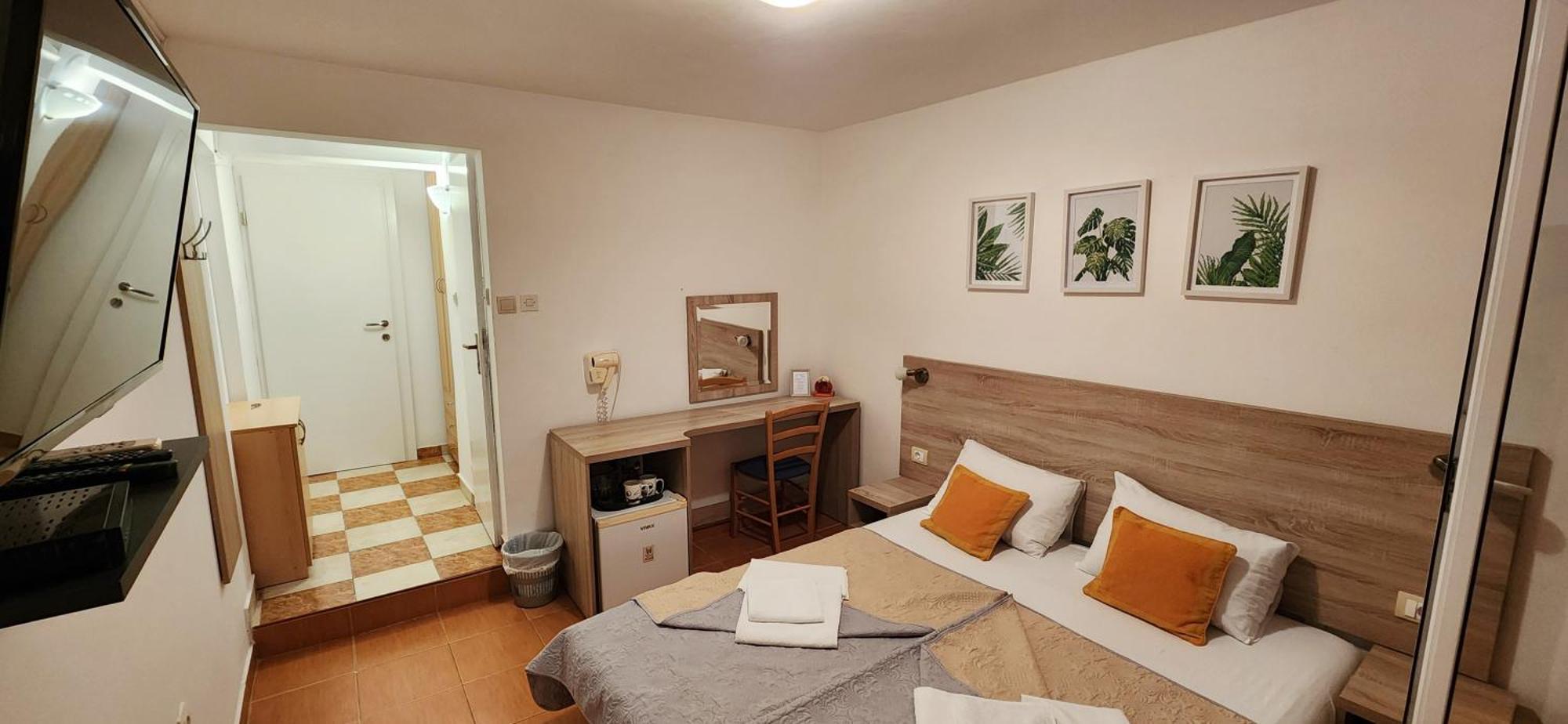 Guesthouse Tri Palme Bečići Kültér fotó